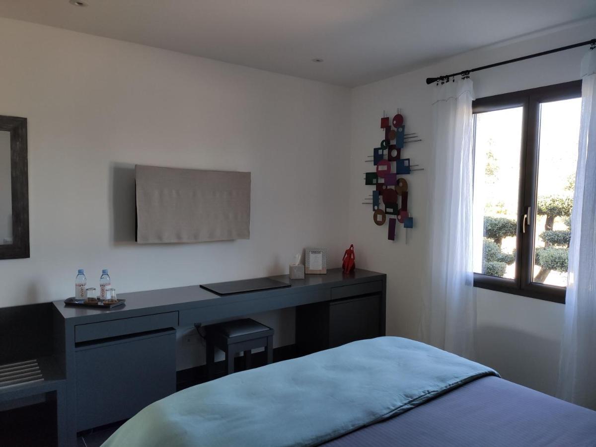 Villa Otilia-Bed And Breakfast-Chambres D'Hotes En Provence Rians  Екстер'єр фото